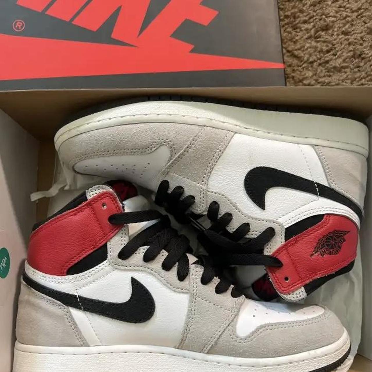 air jordan light smoke grey gs sz Y (fits