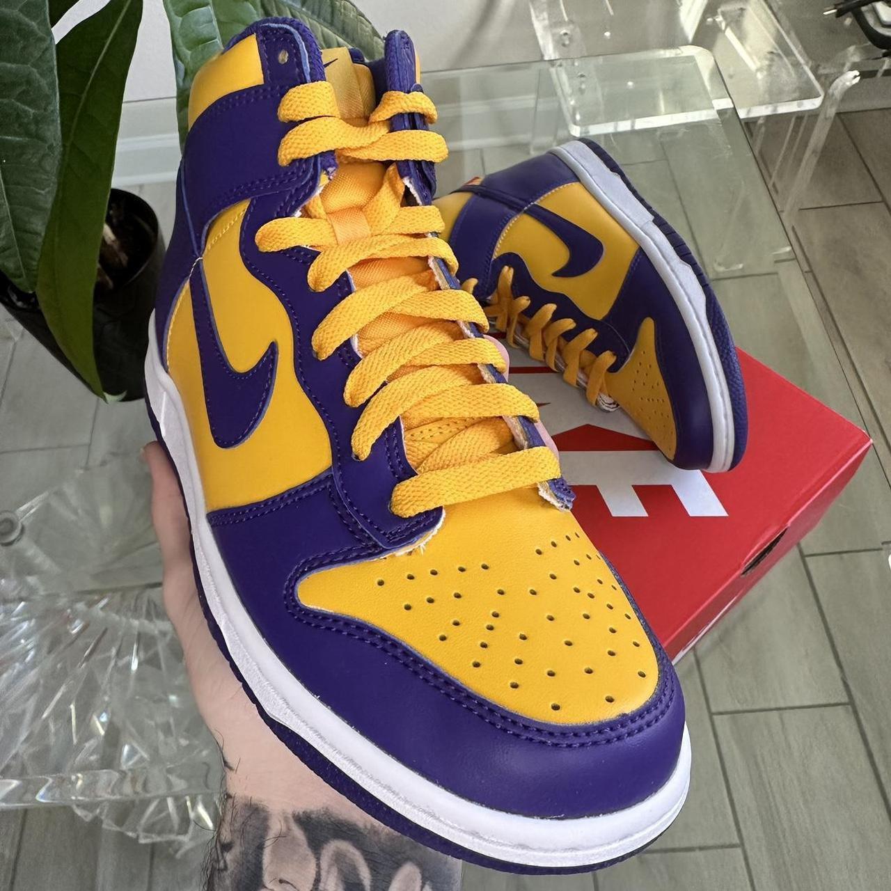 dunk yellow purple