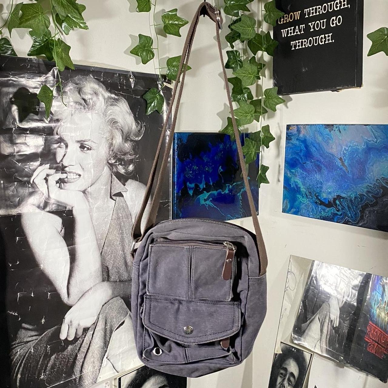 Utility Grunge Messenger Bag 📏Measurements 11in L... Depop