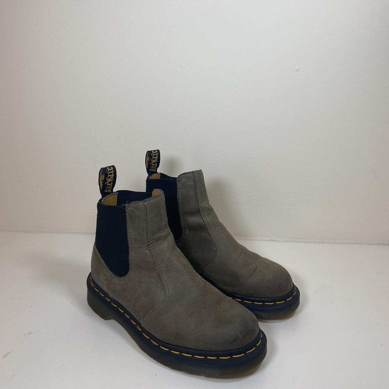 Dr martens hot sale hardy dusky