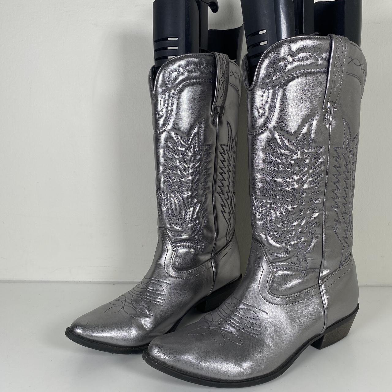 item listed by montanathestate