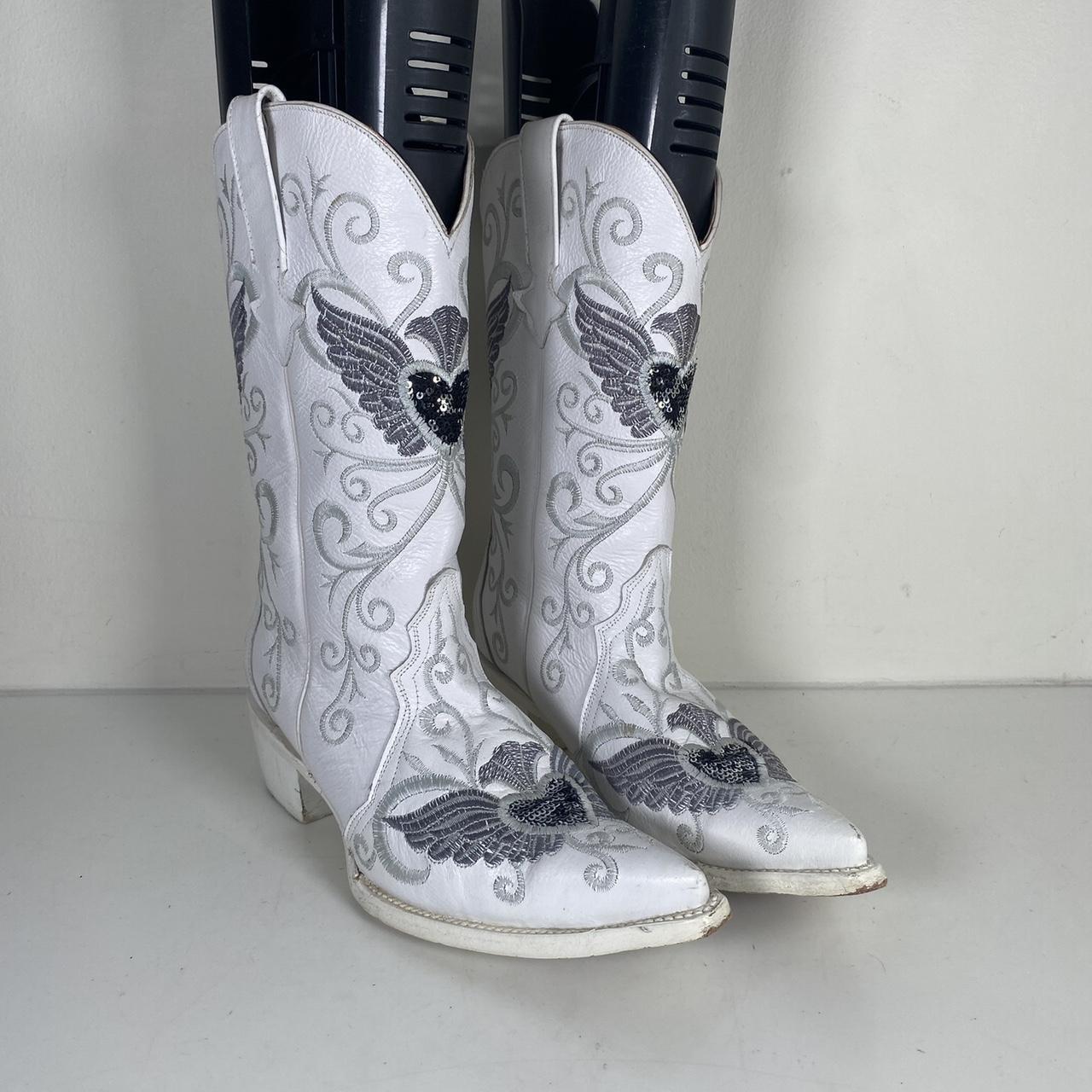 item listed by montanathestate