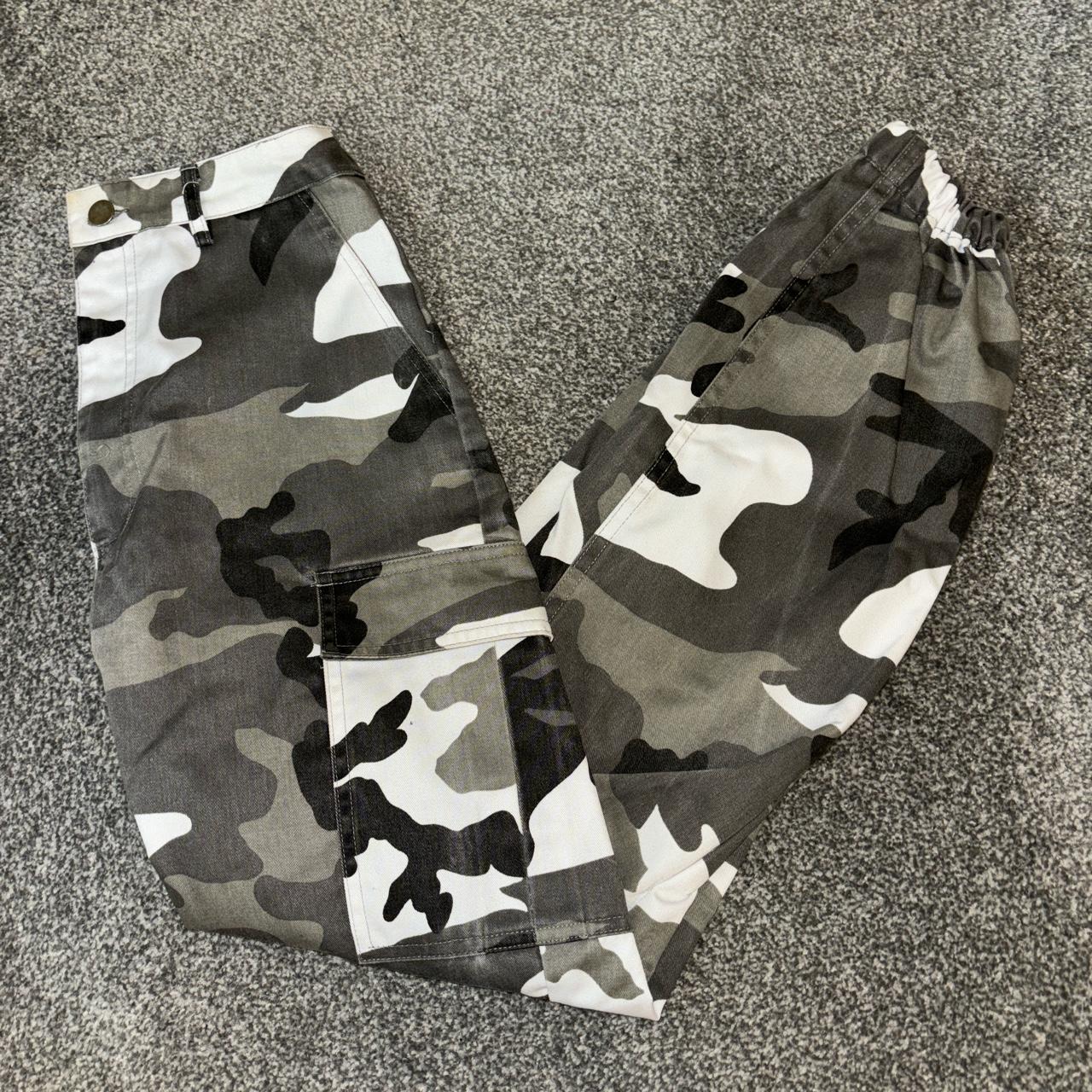 Plt camo cuffed cargos Size 6 - Depop