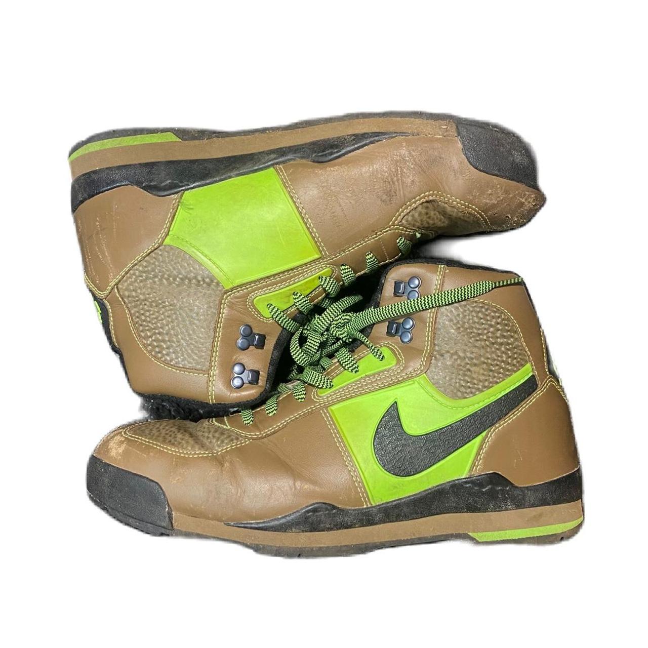 dark brown nike boots