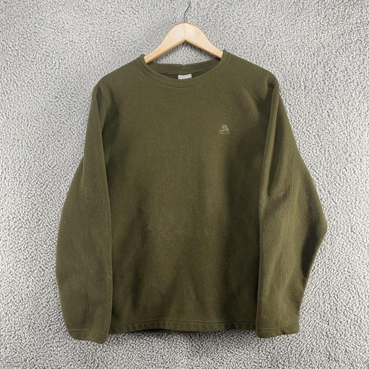 ash green nike sweatshirt