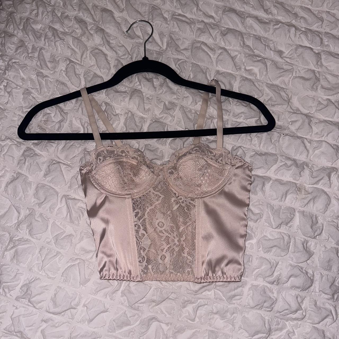 Urban Outfitters Women's Cream Corset | Depop