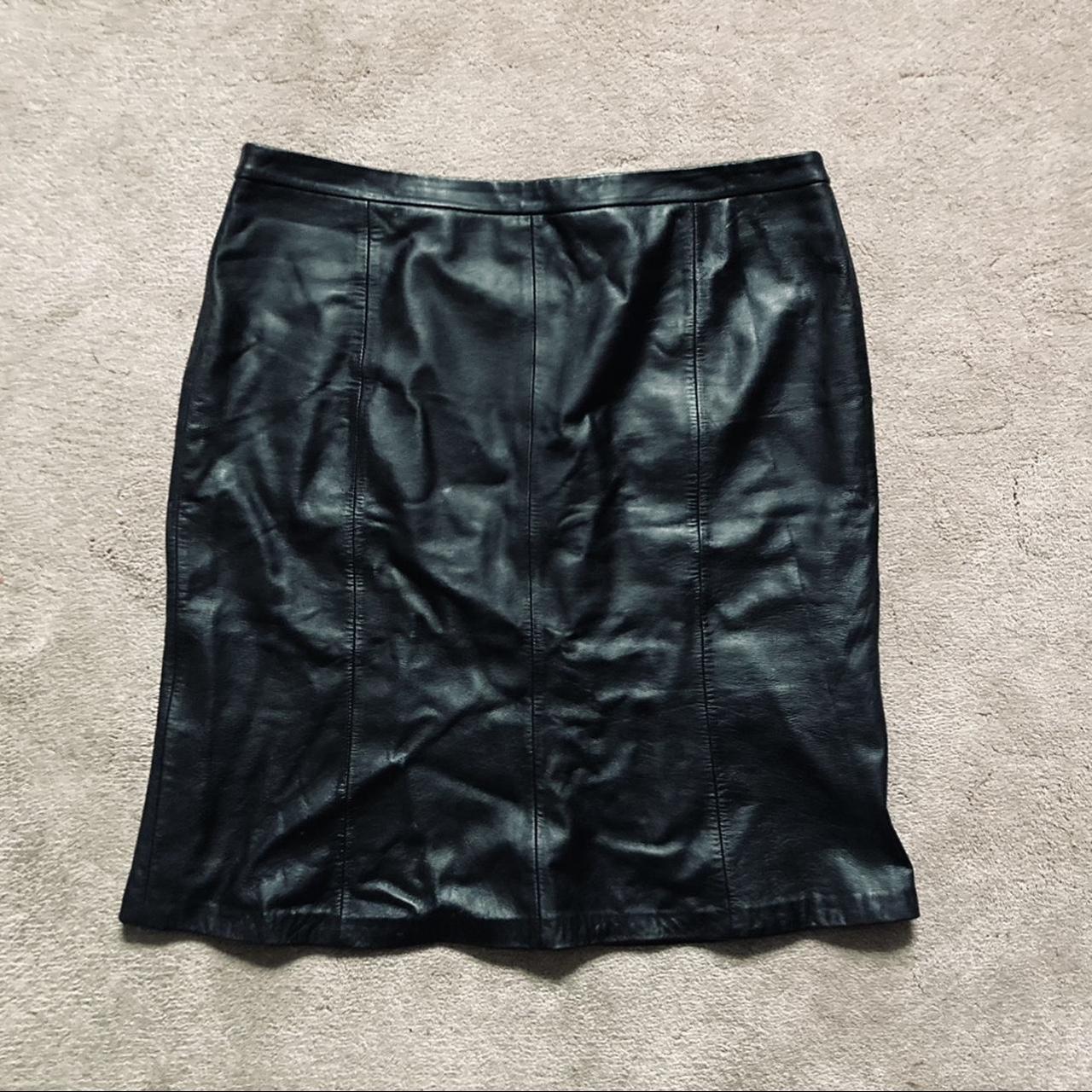 Kasper Women's Black Skirt | Depop