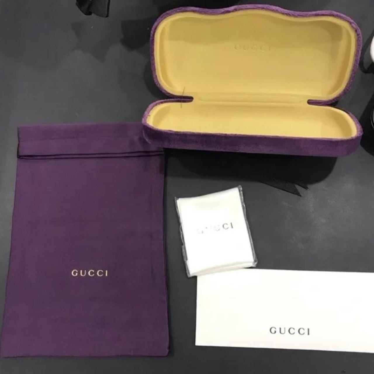 Gucci airpod-case - Depop