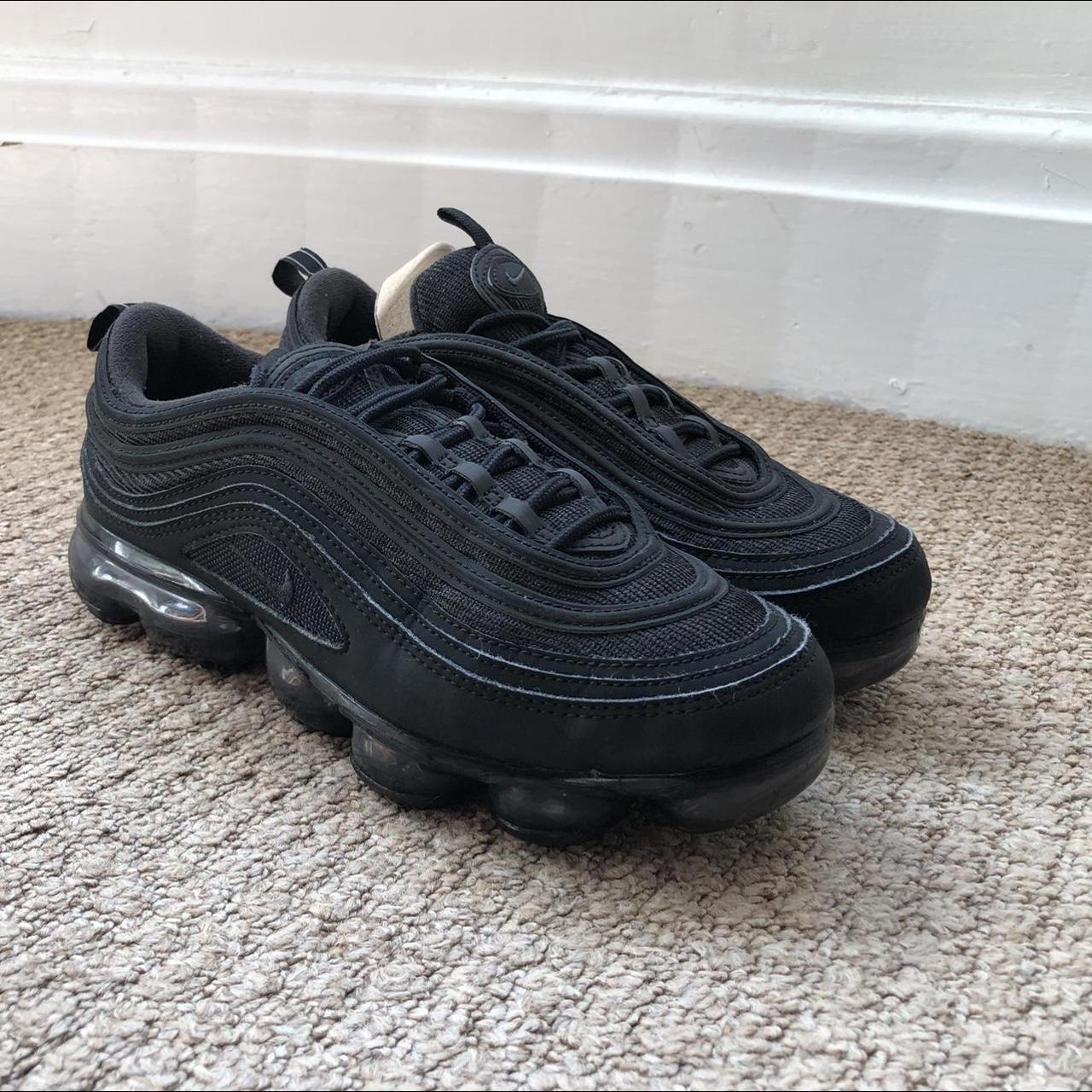 triple black 97 vapormax
