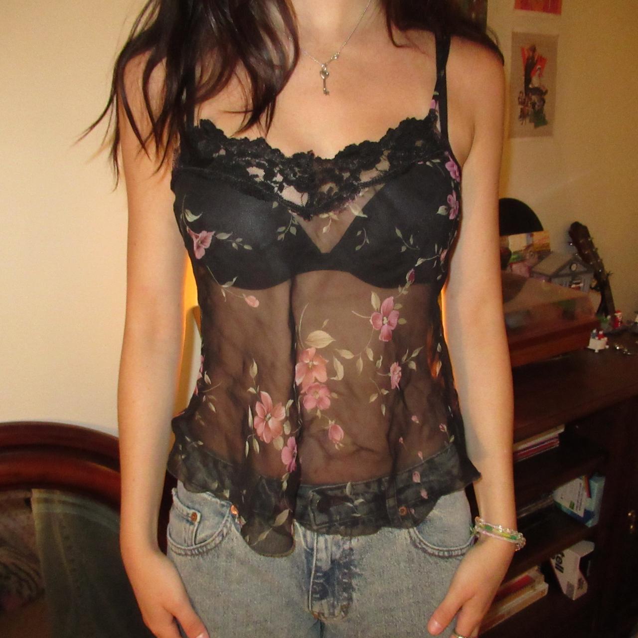 item listed by hellokellay