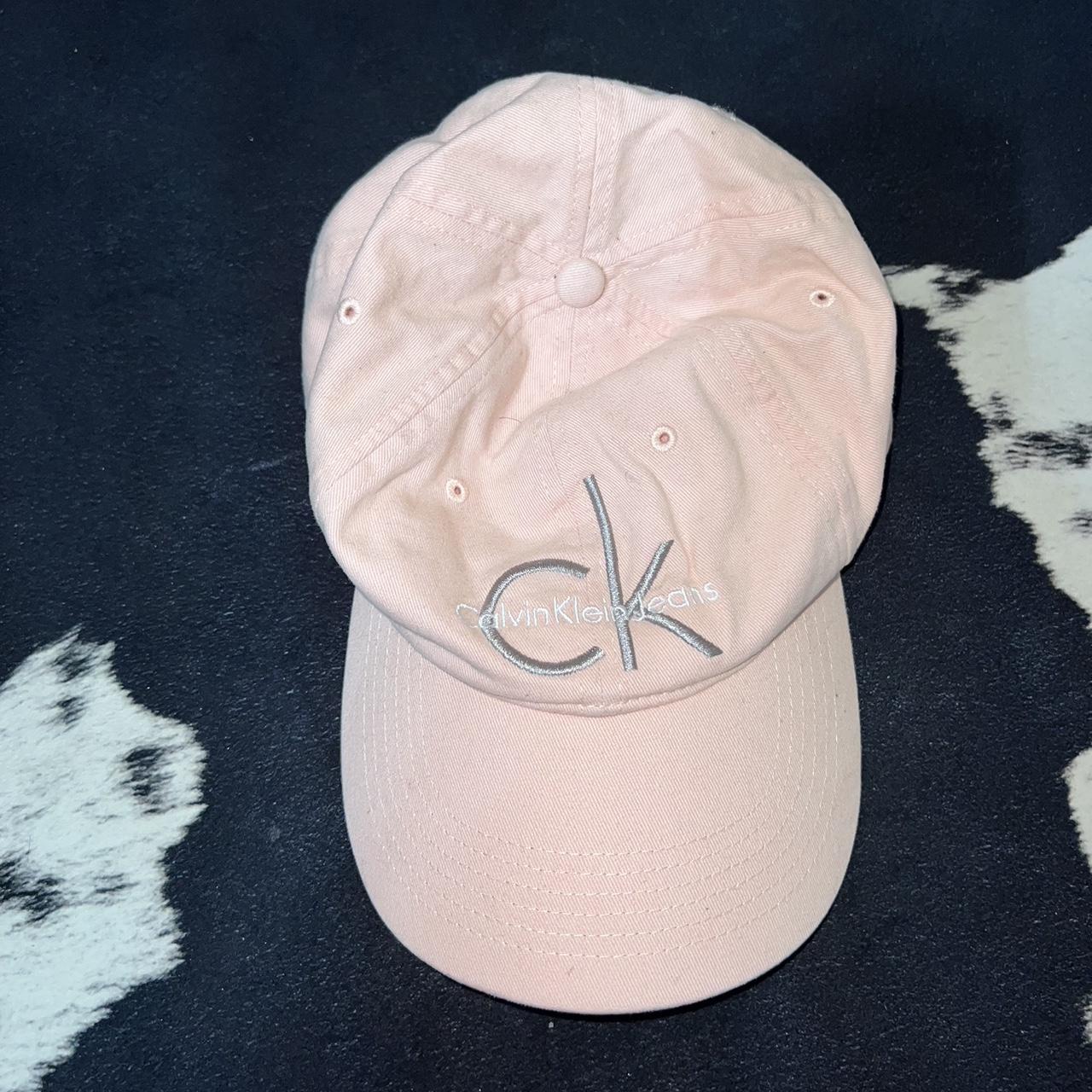 Calvin klein pink top hat