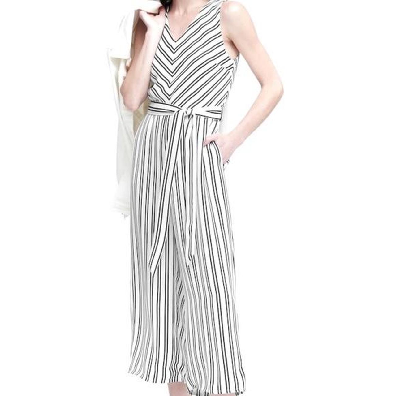 Banana Republic Women's Jumpsuit Depop