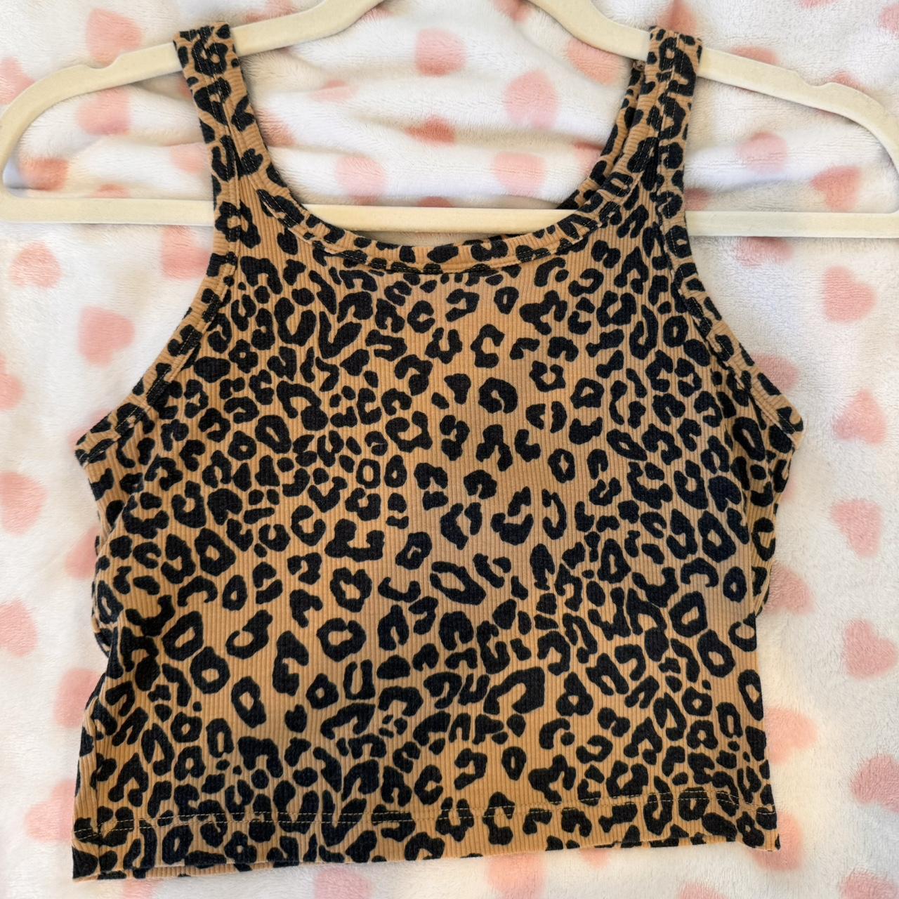 Victoria’s Secret Pink leopard crop top, size XS - Depop