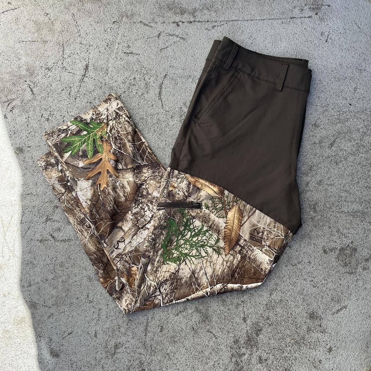 MAGELLAN REAL TREE CAMO CARGO PANTS SUPER DETAILED... - Depop