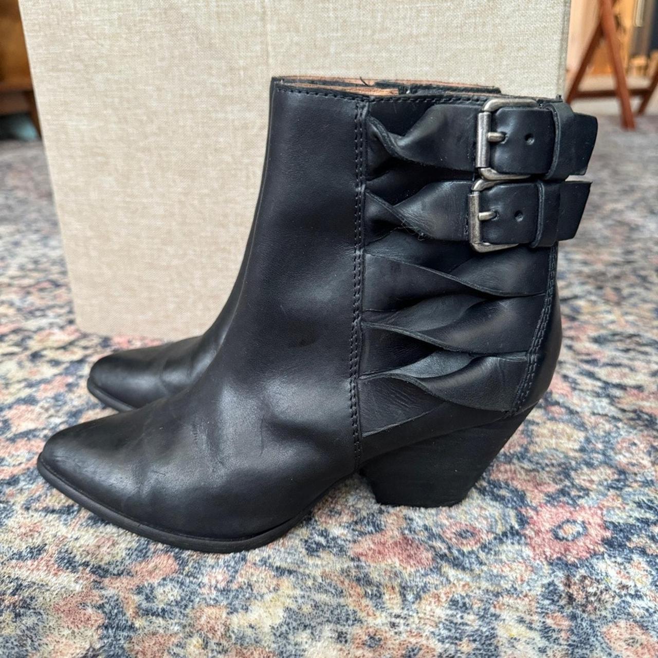 Frye Reina Twist Black Bootie Ankle Boots Size. Depop