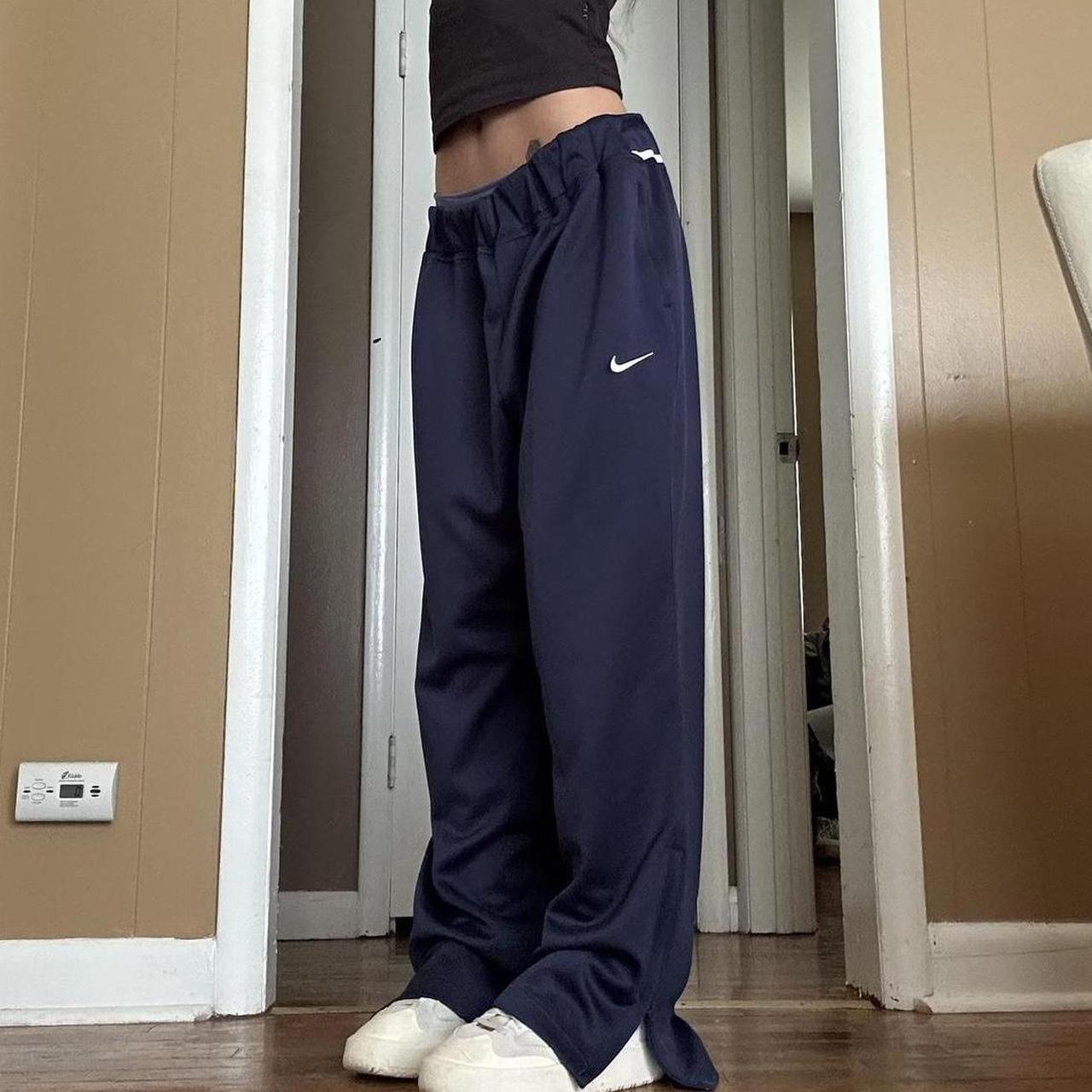 Nike sweatpants navy blue best sale