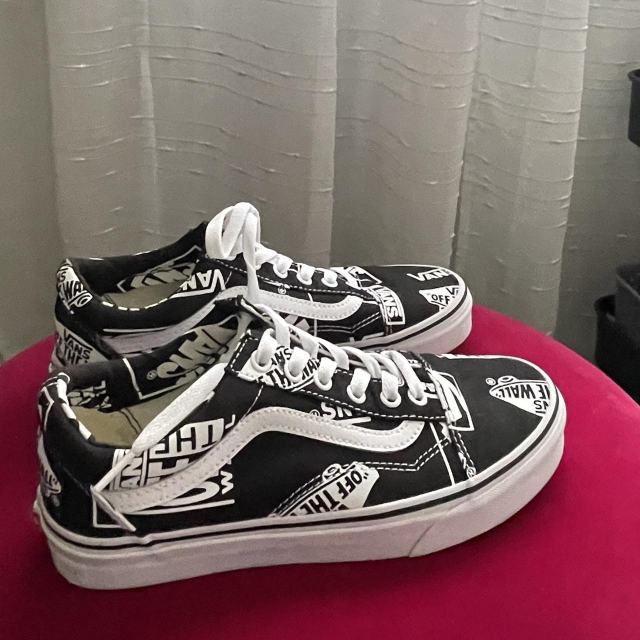 Logo mix hot sale vans