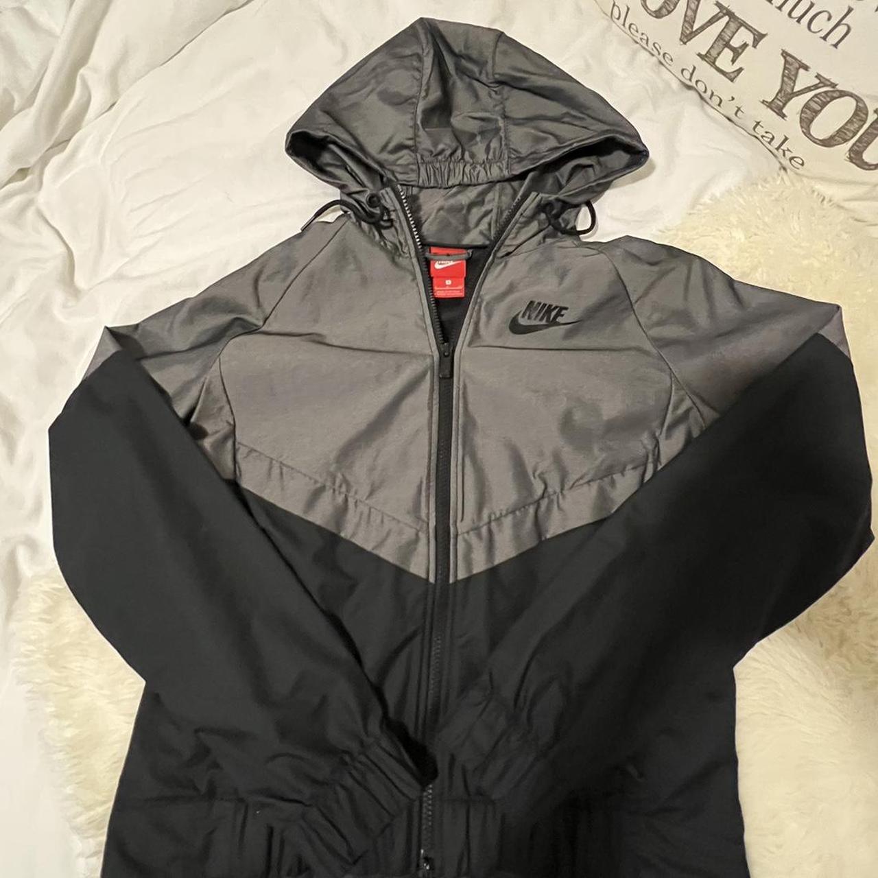 nike windbreaker colorful