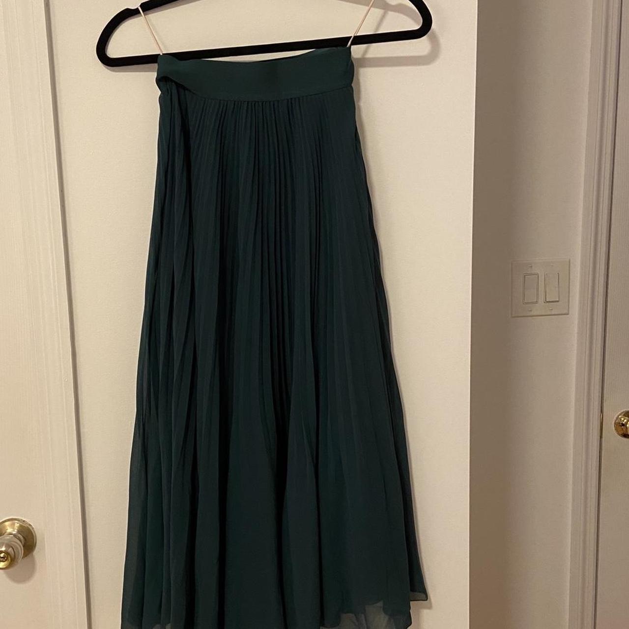 Aritzia - Wilfred Green skirt size XS Gently work,... - Depop