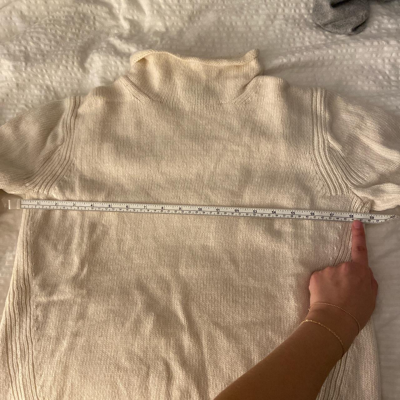 J.Crew Women's Cream Jumper | Depop