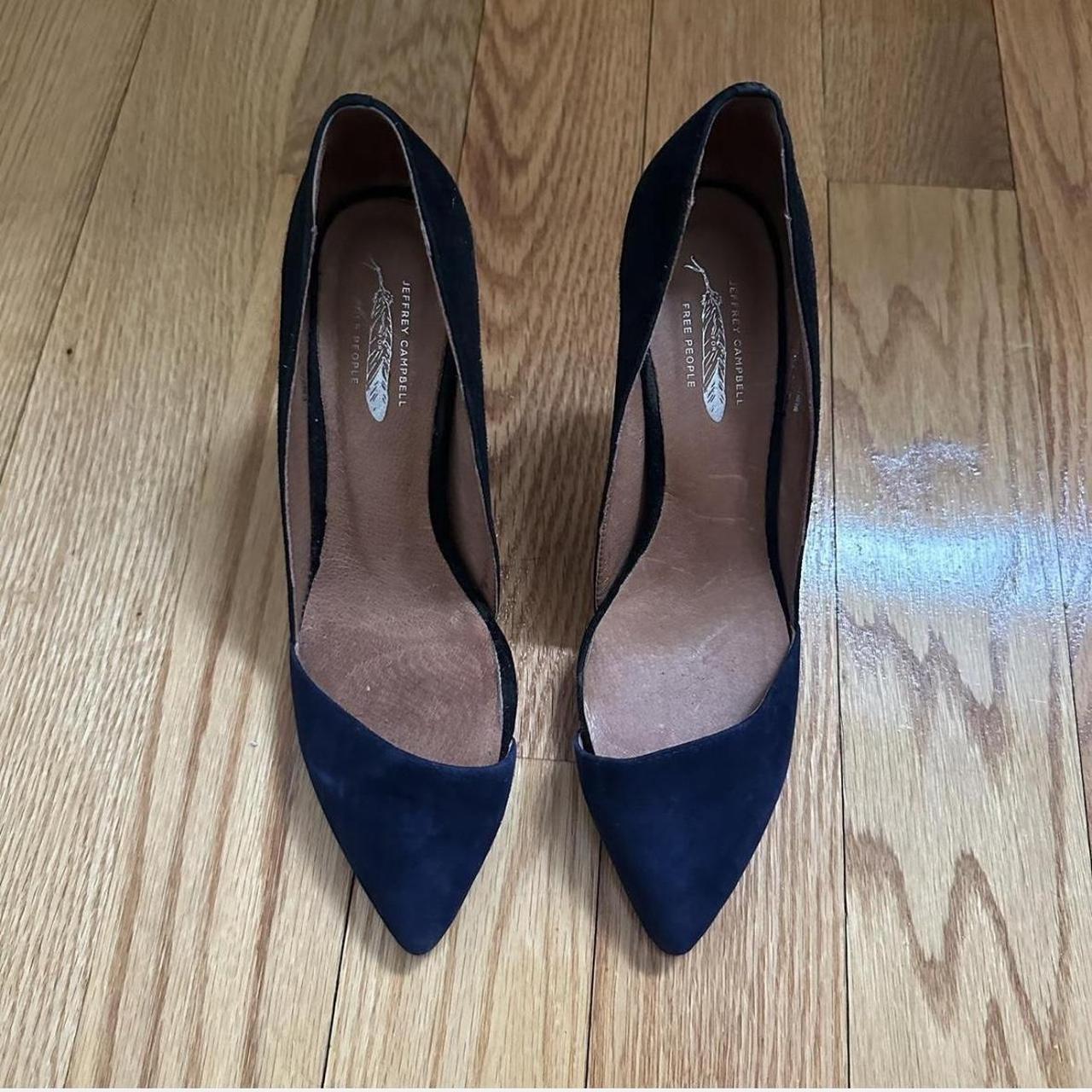 item listed by gloriousss