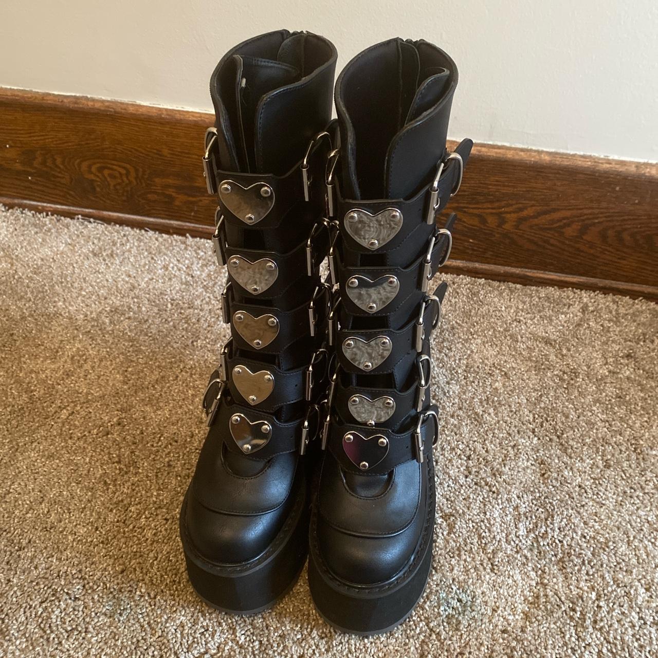 demonia 7 inch platforms
