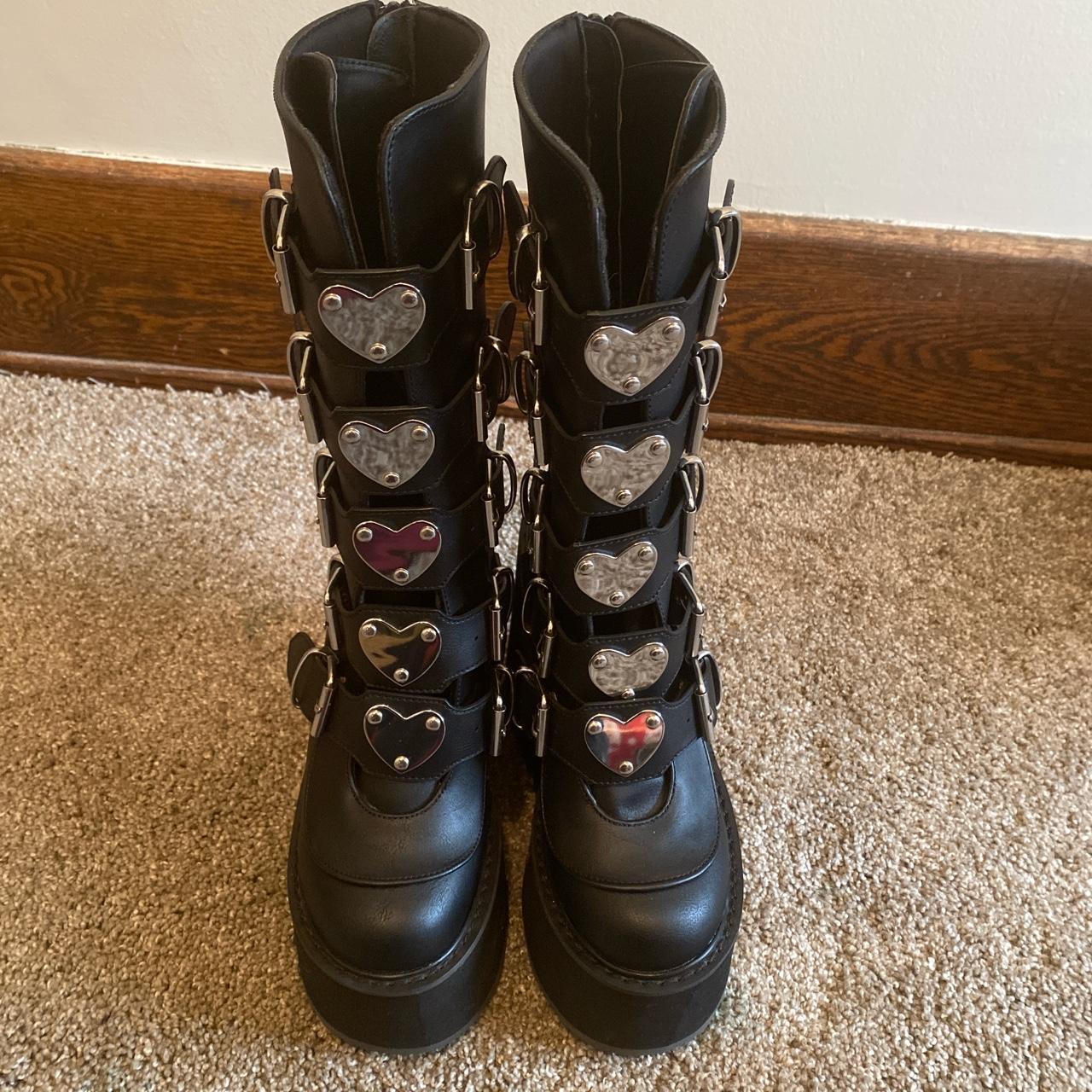 demonia swing 230 pink