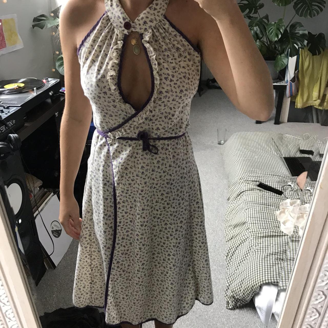 Sweetest vintage dress xxx - Depop