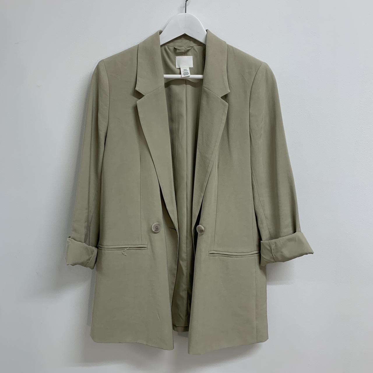 H&M Women's Green and Cream Suit Depop