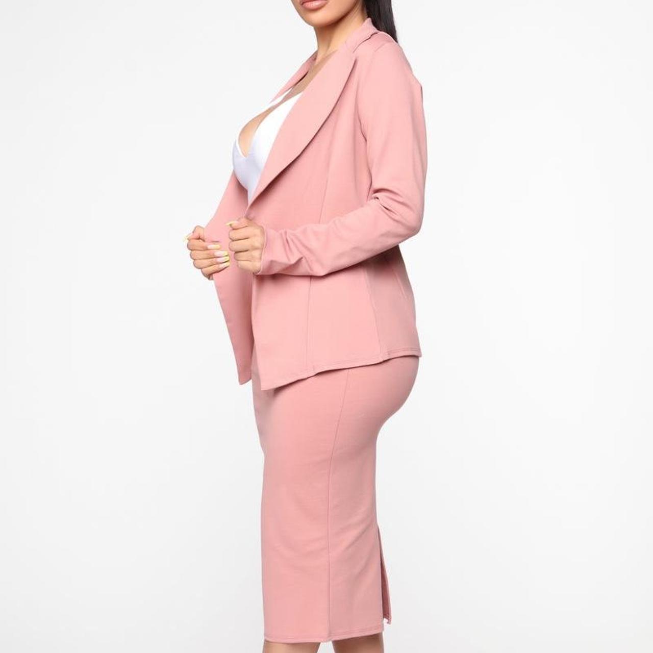 Fashion nova 2025 pink pencil skirt