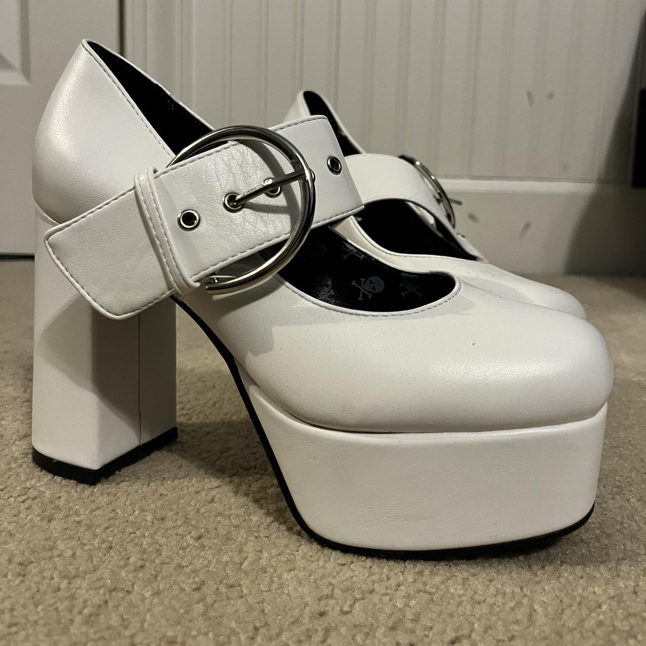 lamoda white heels