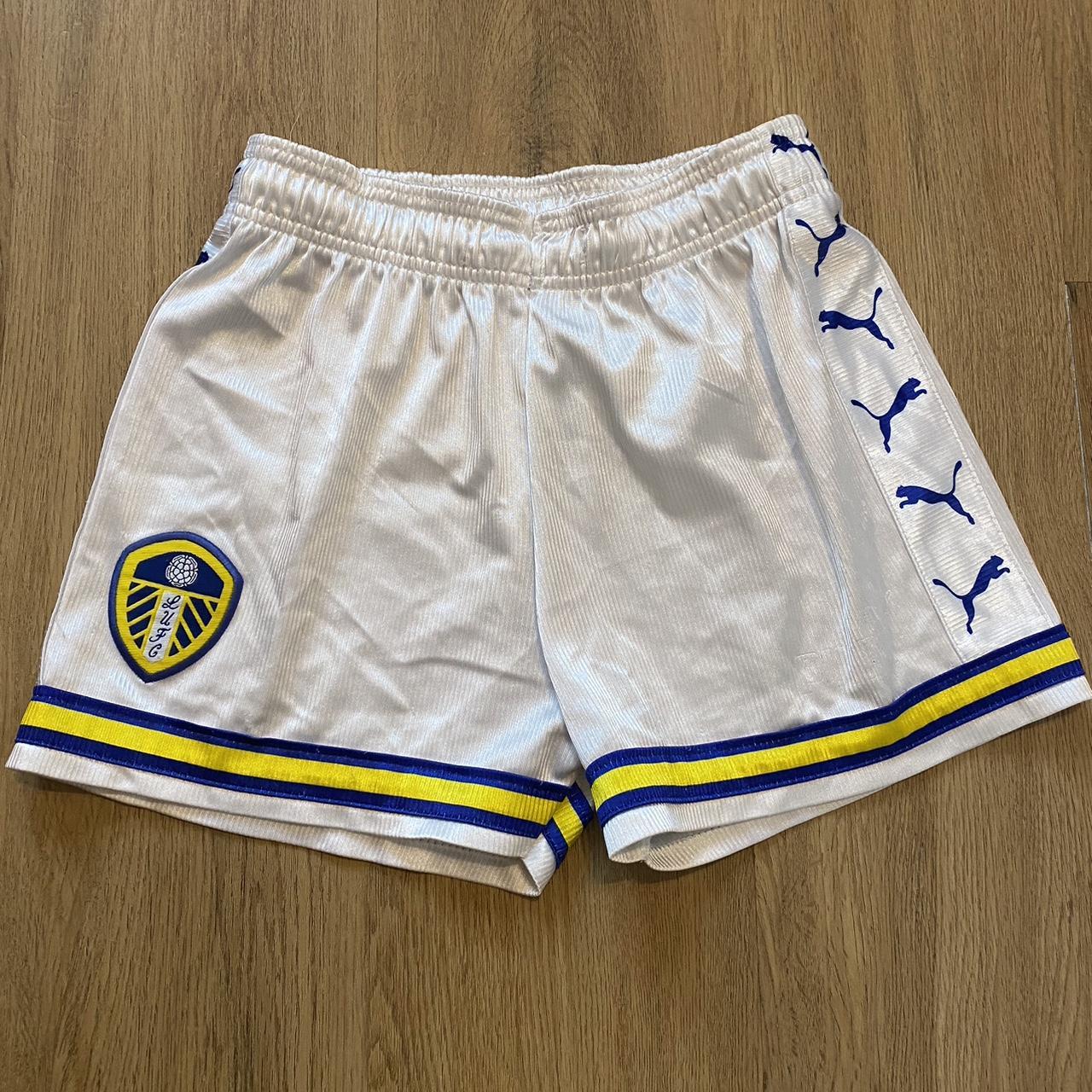 Puma retro shorts hotsell