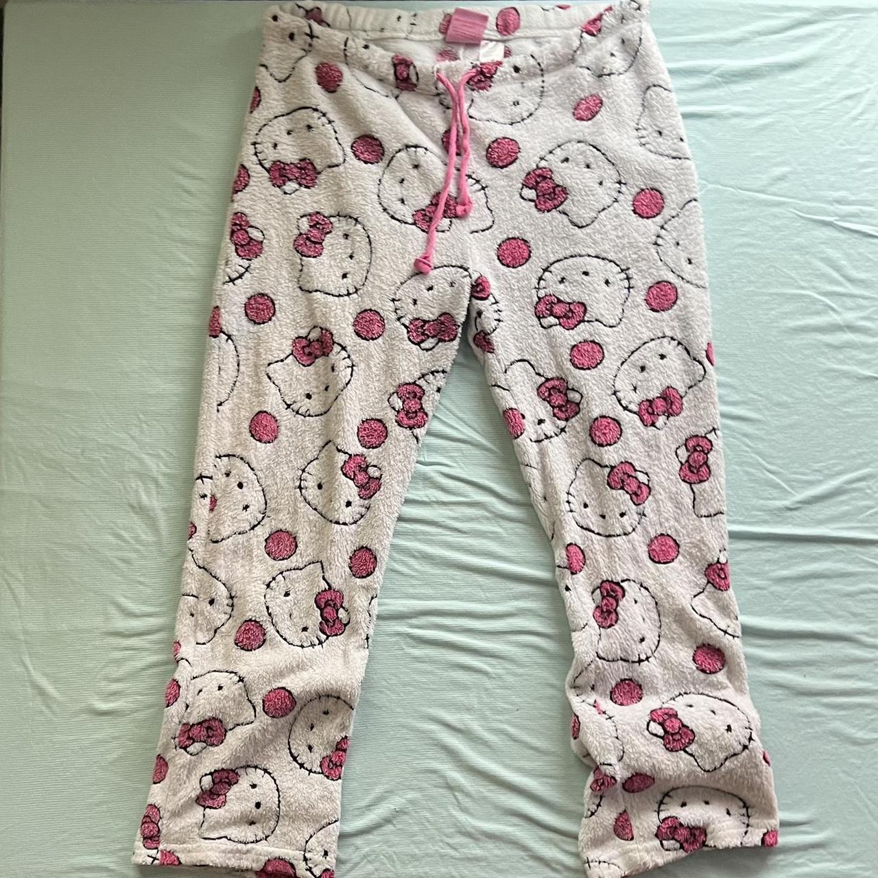 y2k hello kitty sleep pants. size medium - Depop