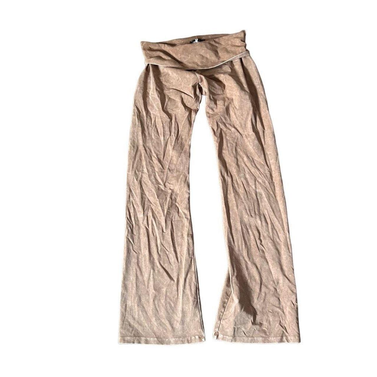 Brown stretchy flare leg yoga pants/ leggings with - Depop