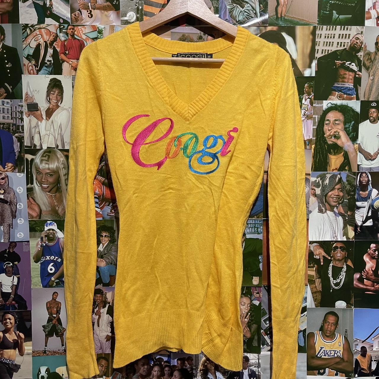 Vintage COOGI Embroidered Lady Face Yellow hot T-Shirt