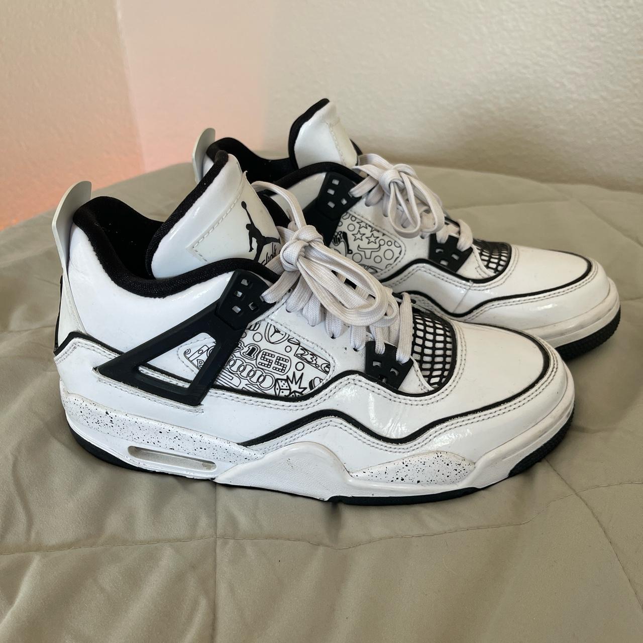 do retro 4 jordans run small