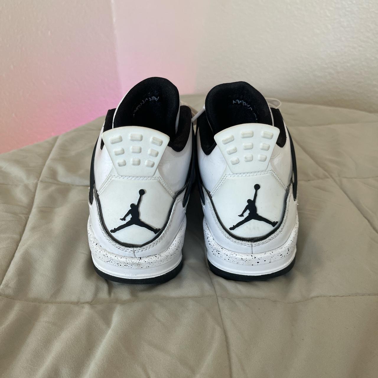 jordan retro 4 youth size 6