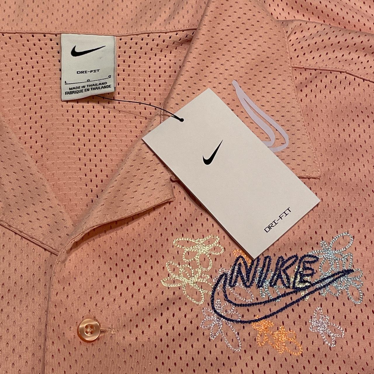 Rose gold 2024 nike shirt mens