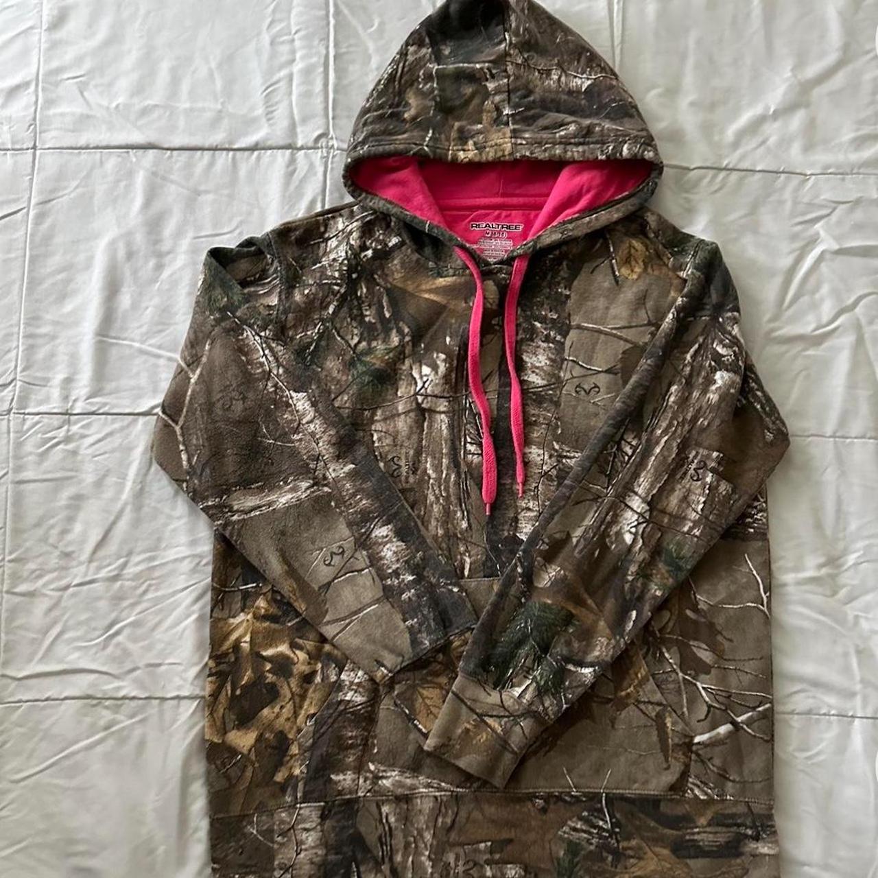 Under Armour Women's Hoodie Realtree Hunting - Depop