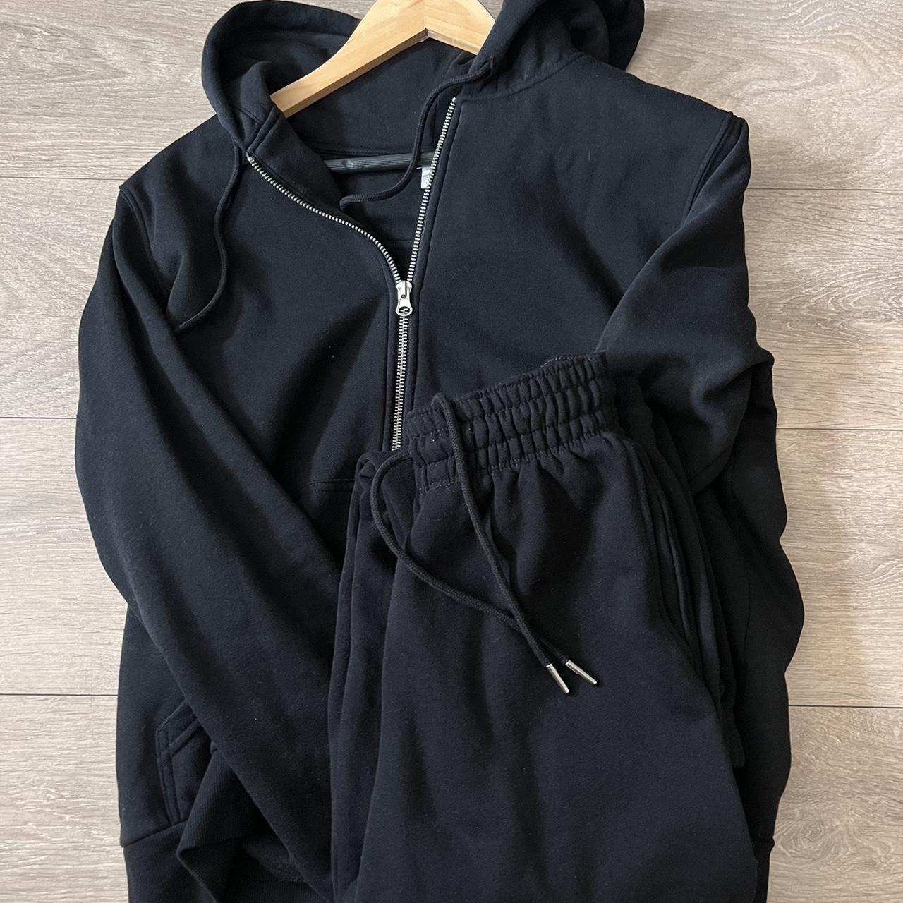 H&M Black zip up hoodie with matching... Depop