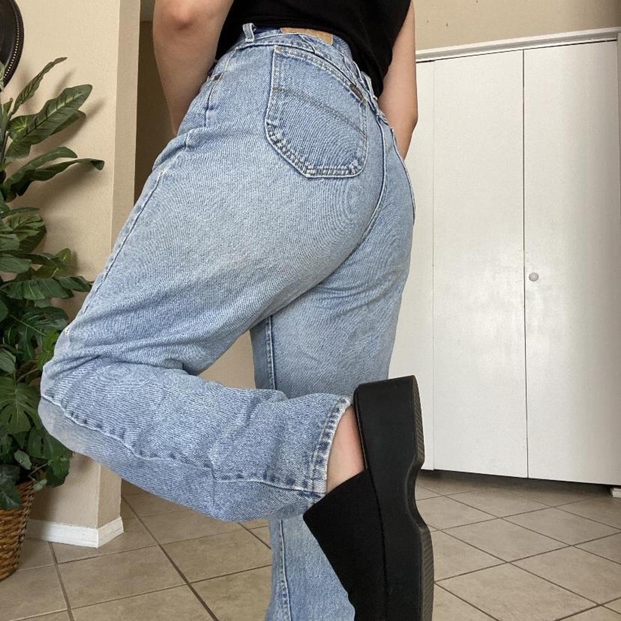 Riders high waisted jeans🧸 Size 16 fits more like - Depop
