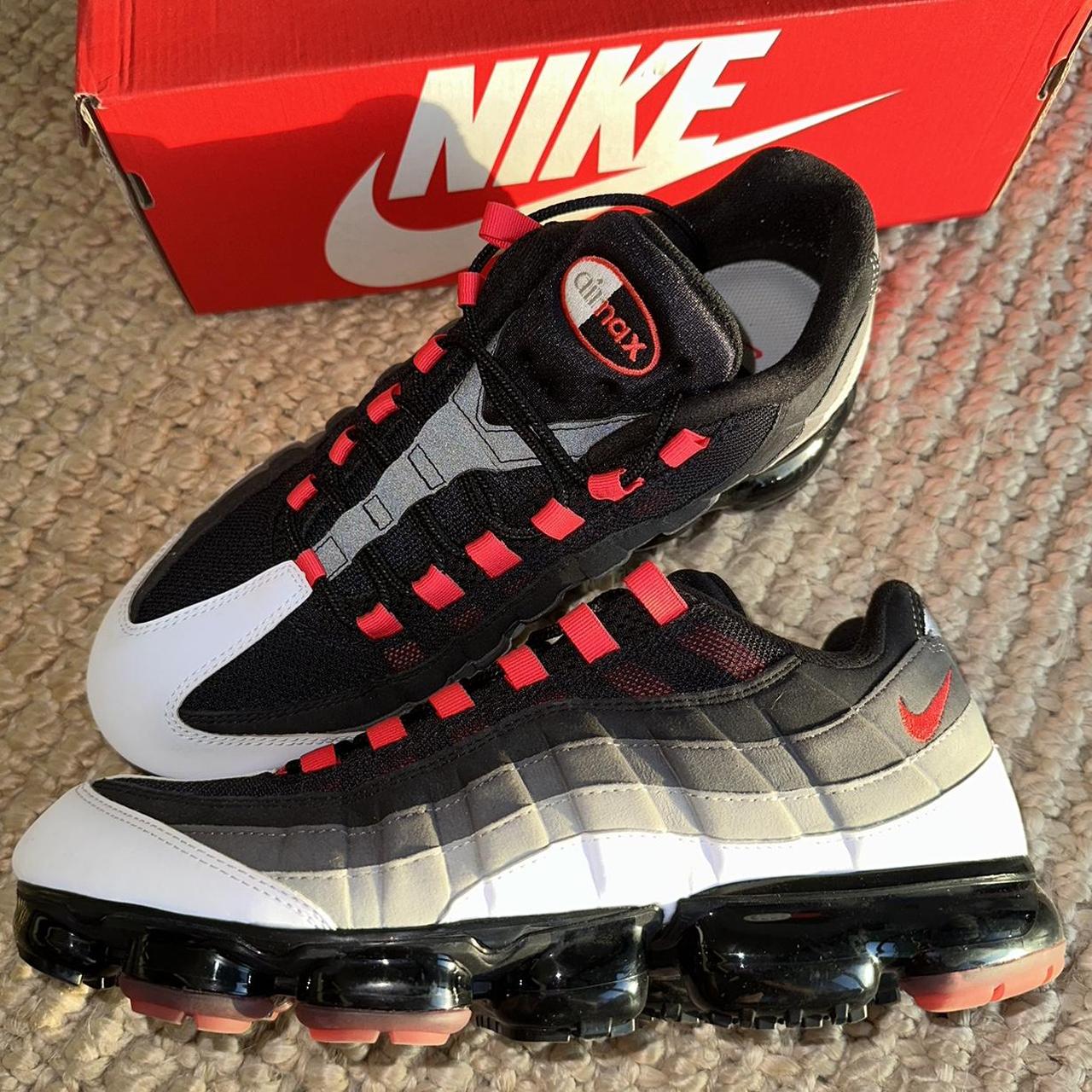 Air vapormax '95 white red pewter  and  granite hotsell