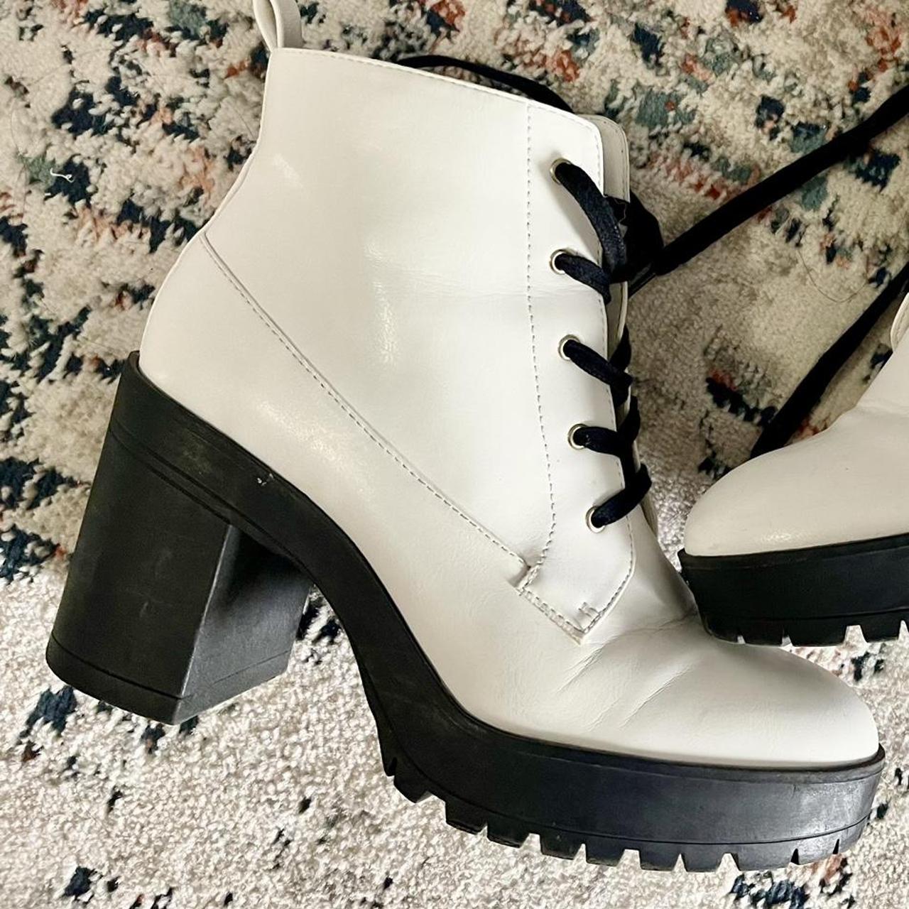 Forever 21 white store boots