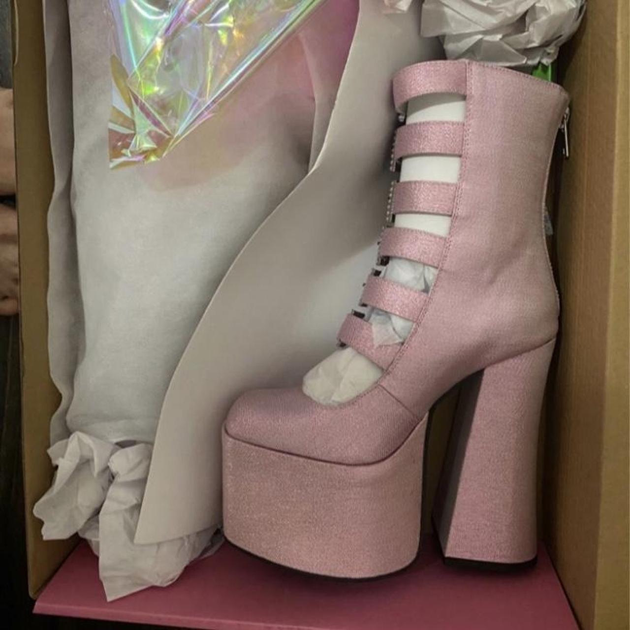 Sugar Thrillz Women's Pink Boots | Depop