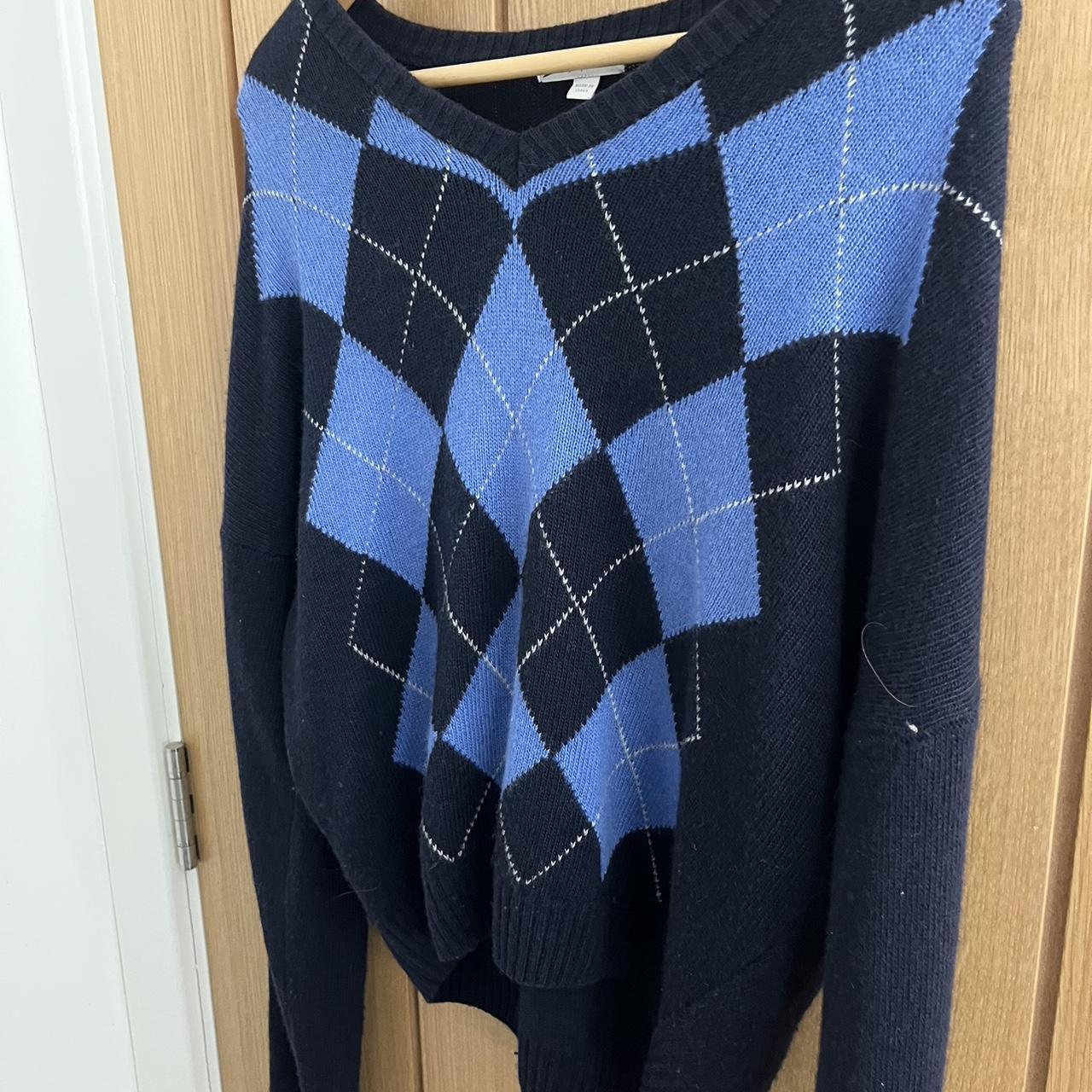 subdued preppy jumper - worn once or twice, perfect... - Depop