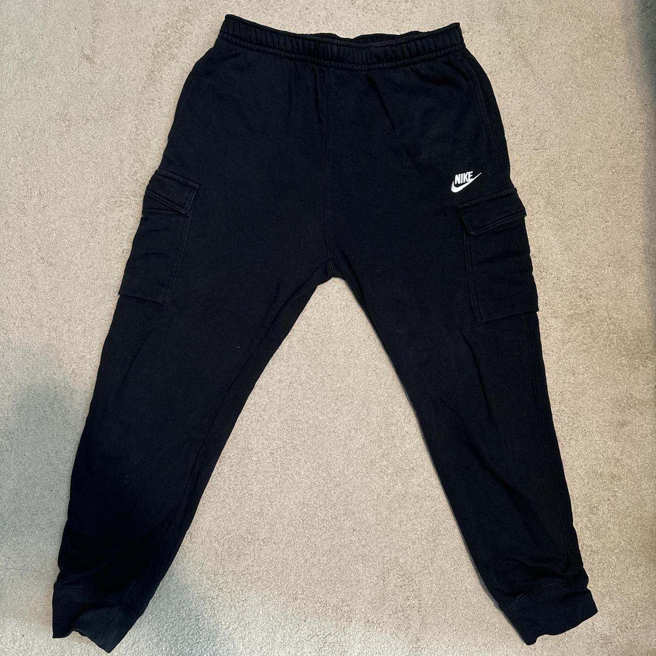 mens nike cargo sweats