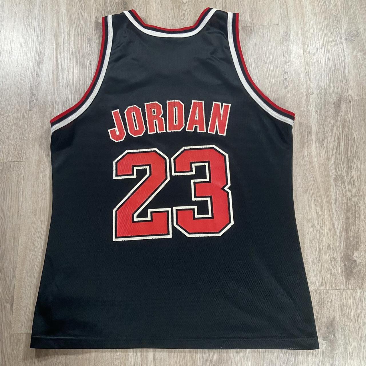 Chicago Bulls Michael Jordan 23 Basketball Jersey - Depop