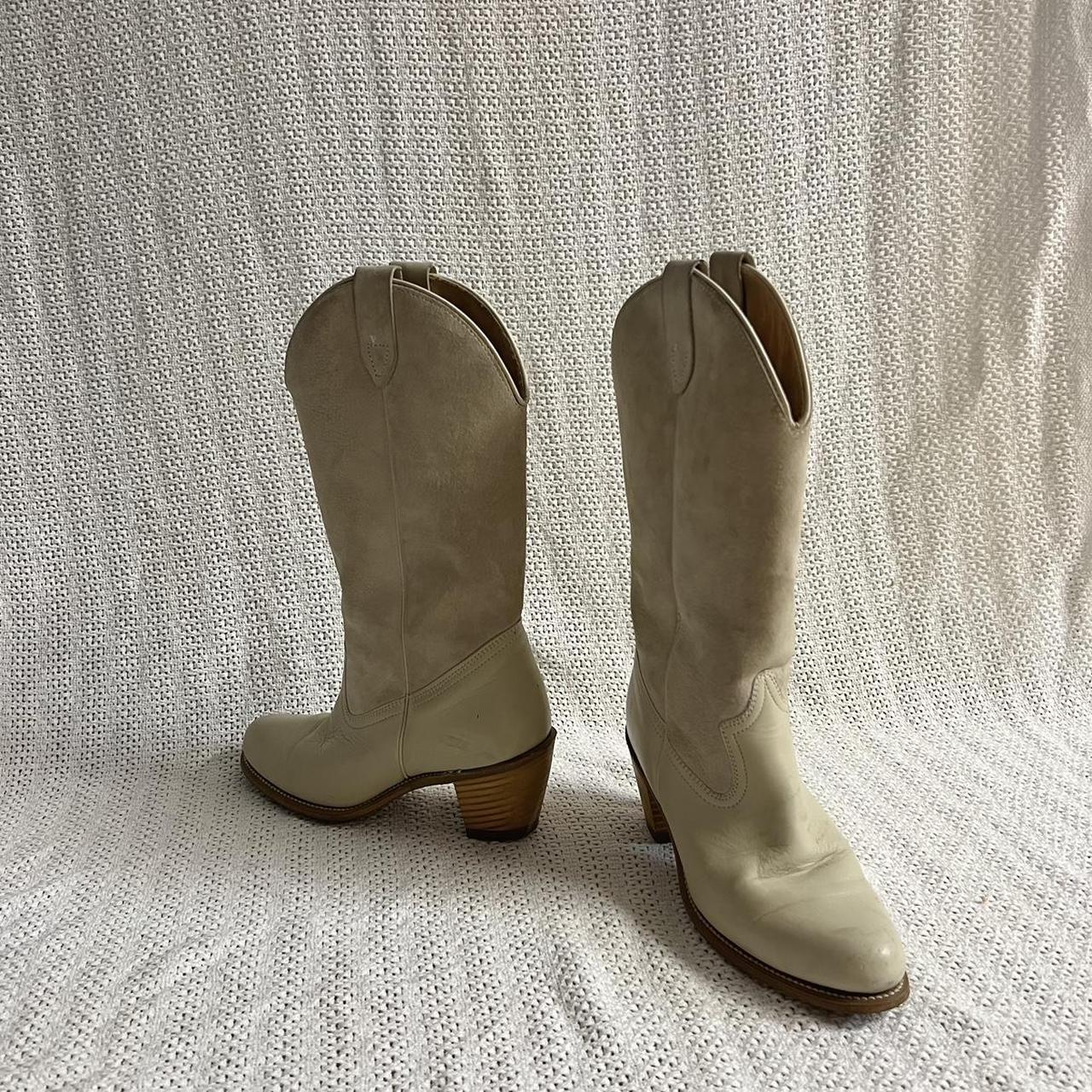 Women's Cream Boots Depop