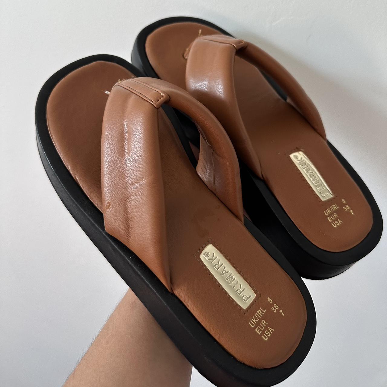 Primark platform flip flops in brown, Size