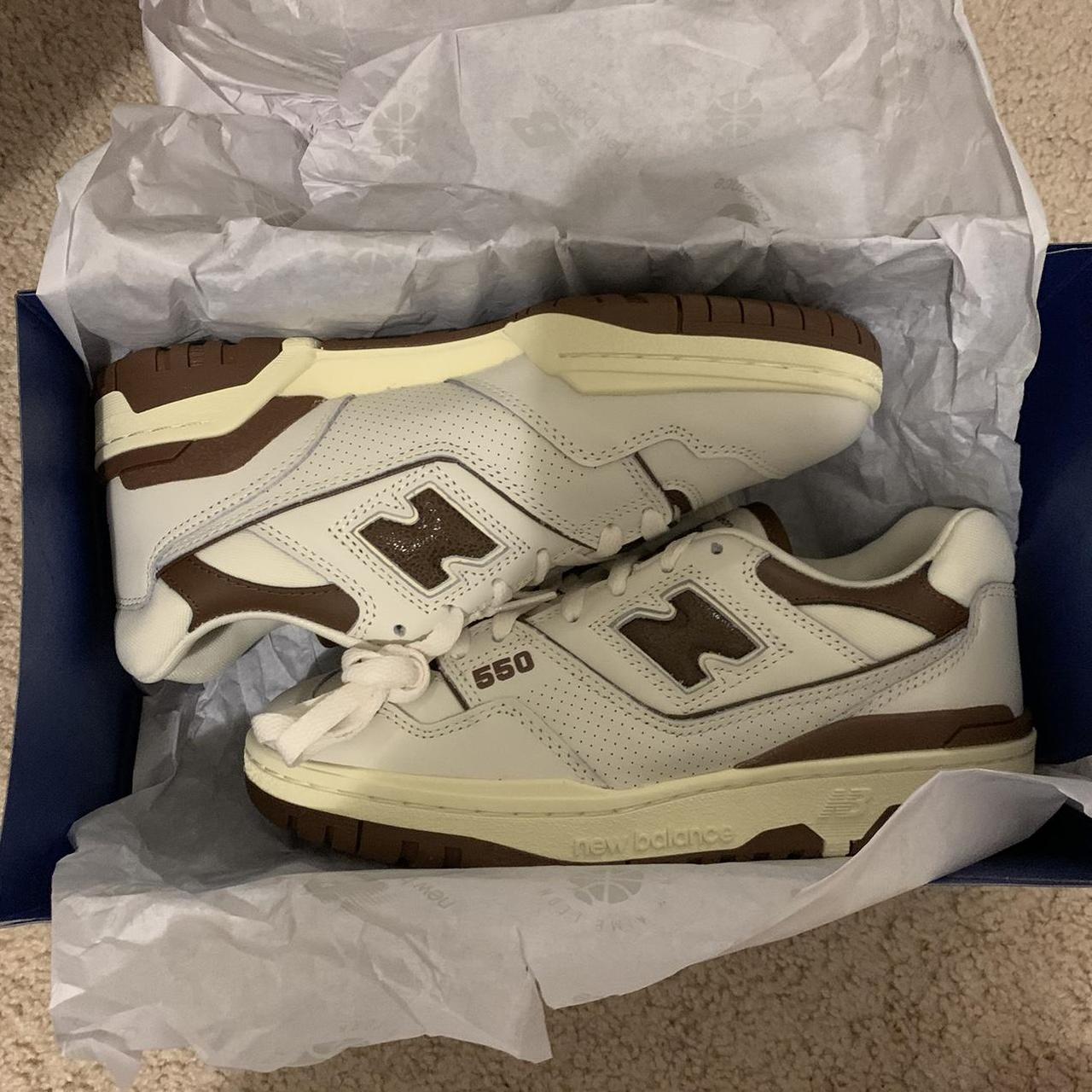 New Balance Women's White and Brown Trainers (2)